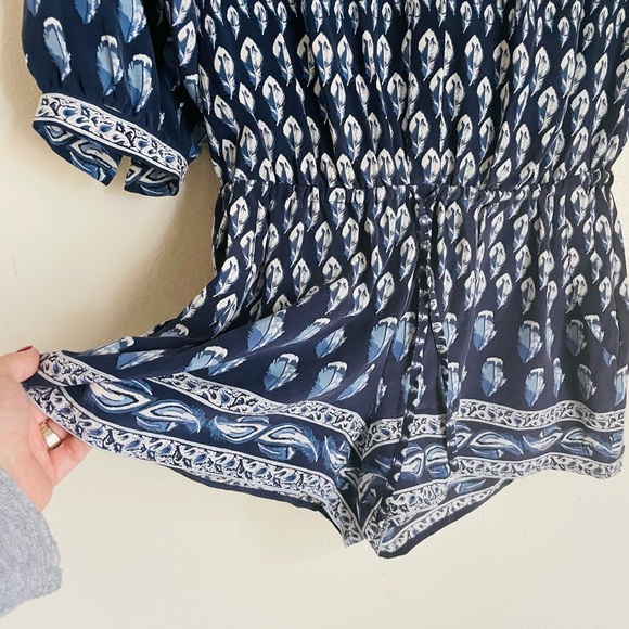 Joie XS Blue White Feather Solstice Boho Silk Romper - Picture 5 of 14